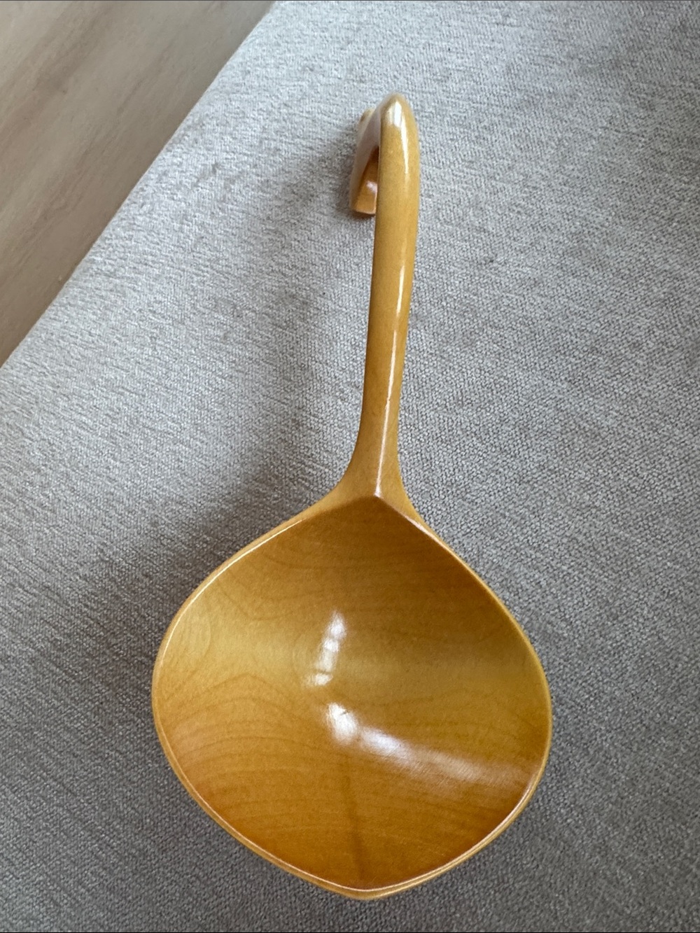Premium Hand-Carved One-Piece Wooden Soup Ladle / Serving Spoon